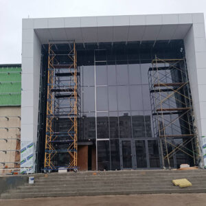 false-glazing-of-facade140411