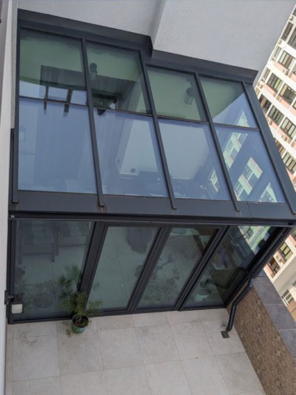 Склянний дах